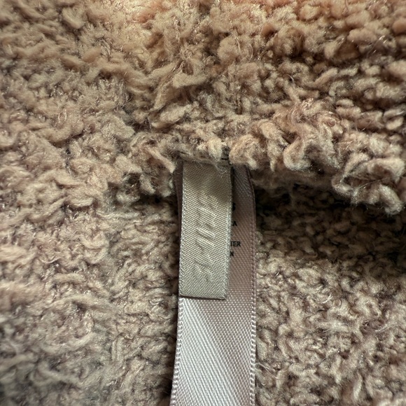 SKIMS Teddy Jacket—zip up w/ pockets—LIKE NEW - Picture 4 of 4